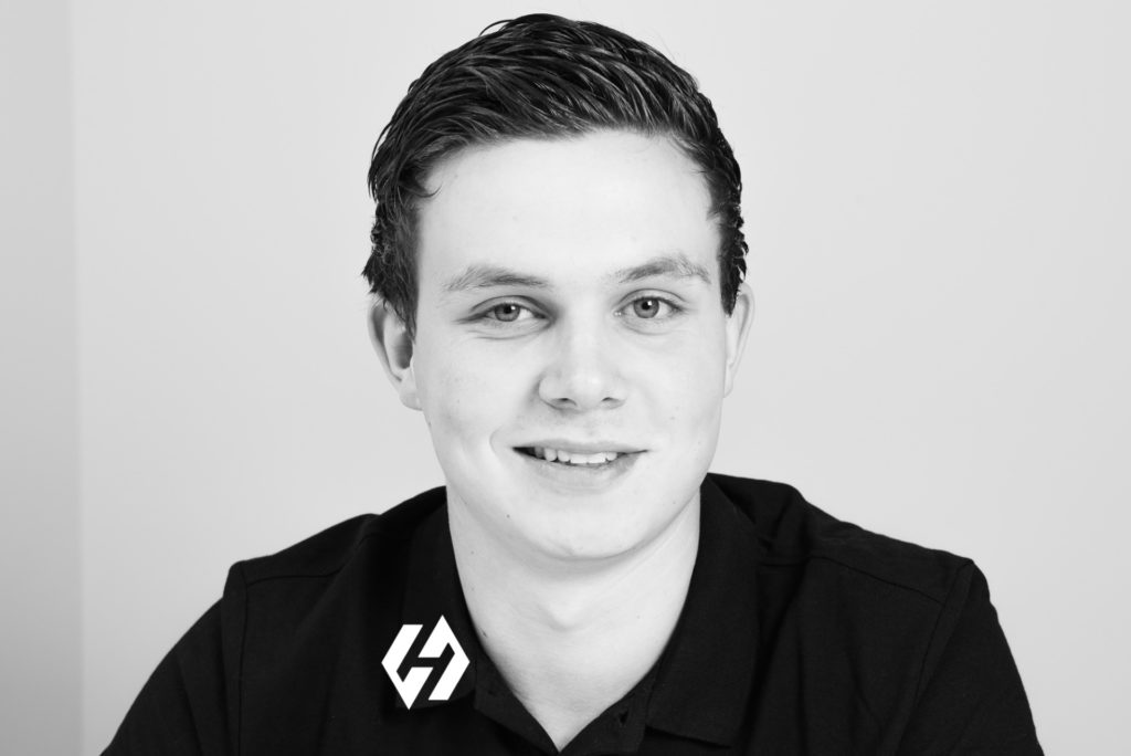 Heijdenbouw25767d081 zw-logo Jonge collega uitvoerder Mathijs over bouwstage bij Van der Heijden