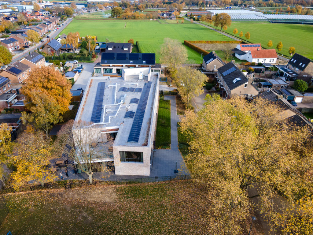 woonzorgcomplex en 4 LLB woningen Belfeld Van der Heijden bouw en ontwikkeling