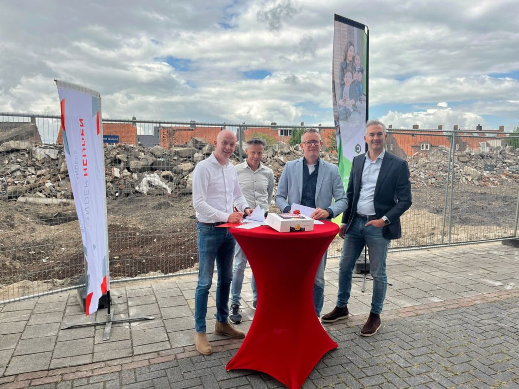 Bloemwaard 50 appartementen en 26 grondgebonden De Gloriuswoningen